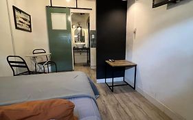 Monoambiente en zona residencial